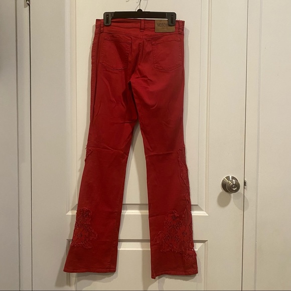 Moschino Jeans Red Lace Appliqué Denim Jeans - Picture 3 of 6